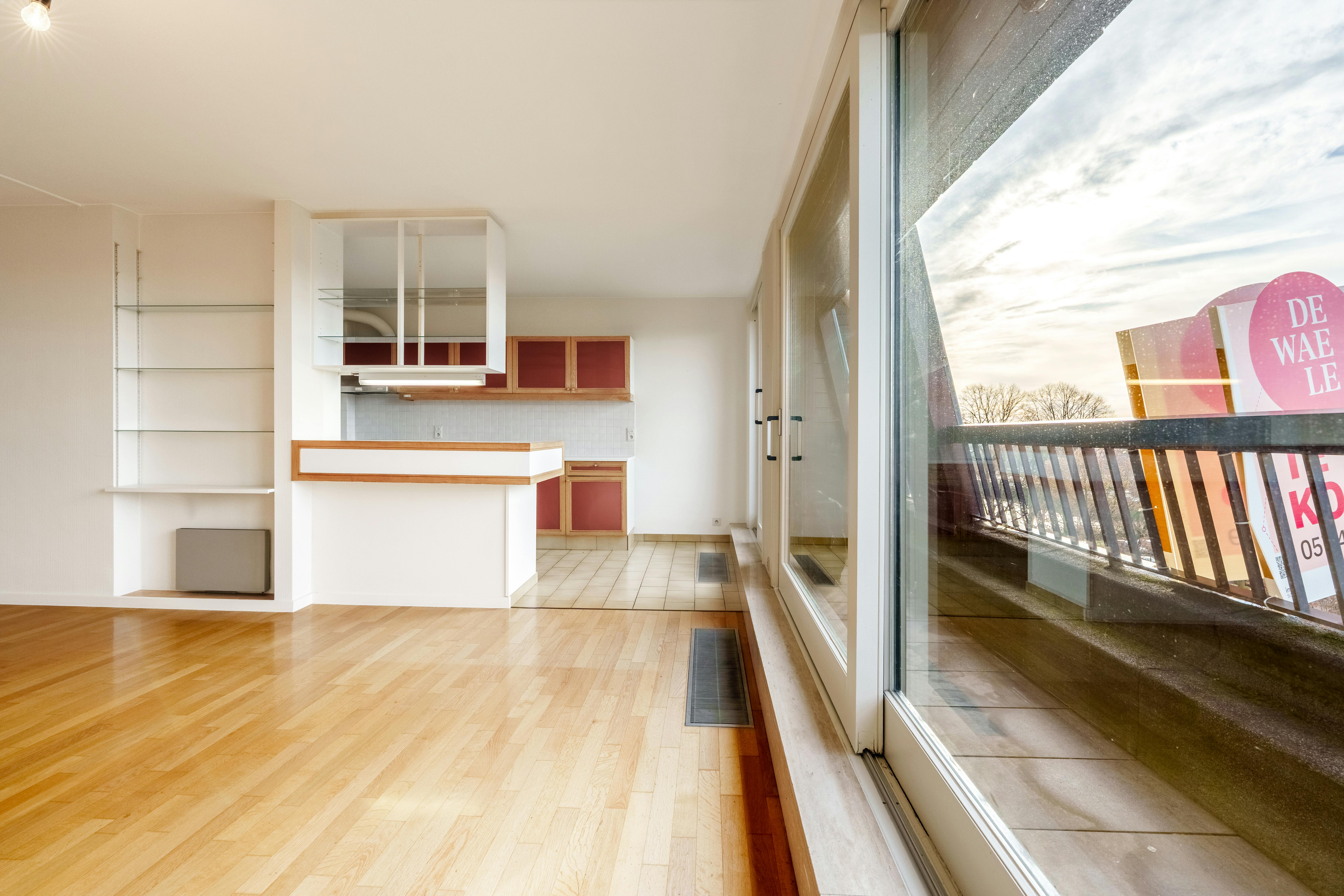 Instapklaar appartement met perfect ZW-oriëntatie in Ieper  foto 8