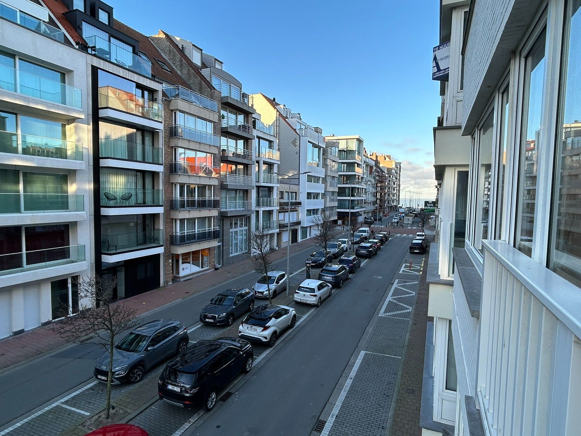 Gerenoveerd appartement met drie slaapkamers te Knokke - centrum foto 2