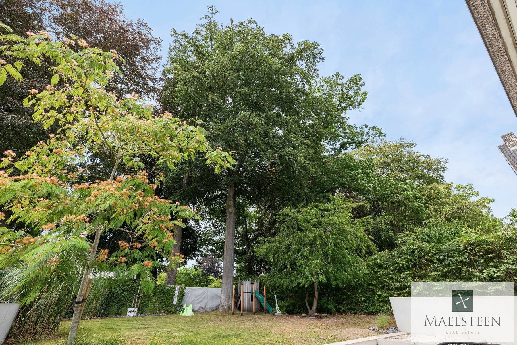 Instapklare villa op 835 m² te Sint-Michiels (Brugge) foto 8
