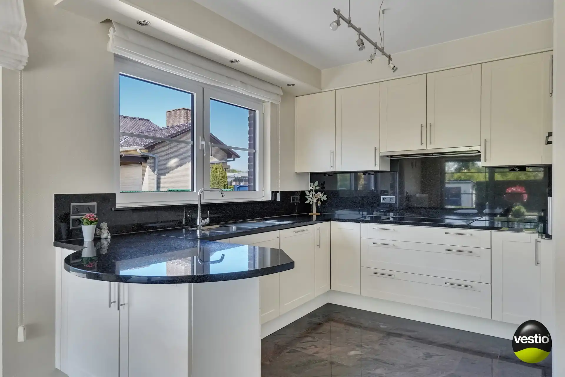 ENERGIEZUINIGE WONING OP 13,52 ARE TE OPGLABBEEK foto 13