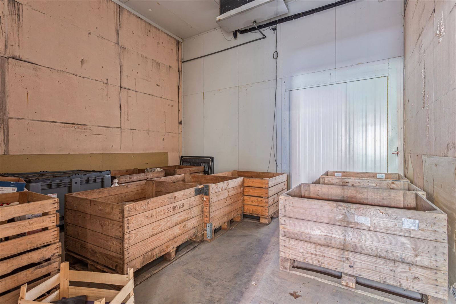 Te renoveren woning met schuur en loodsen  foto 22