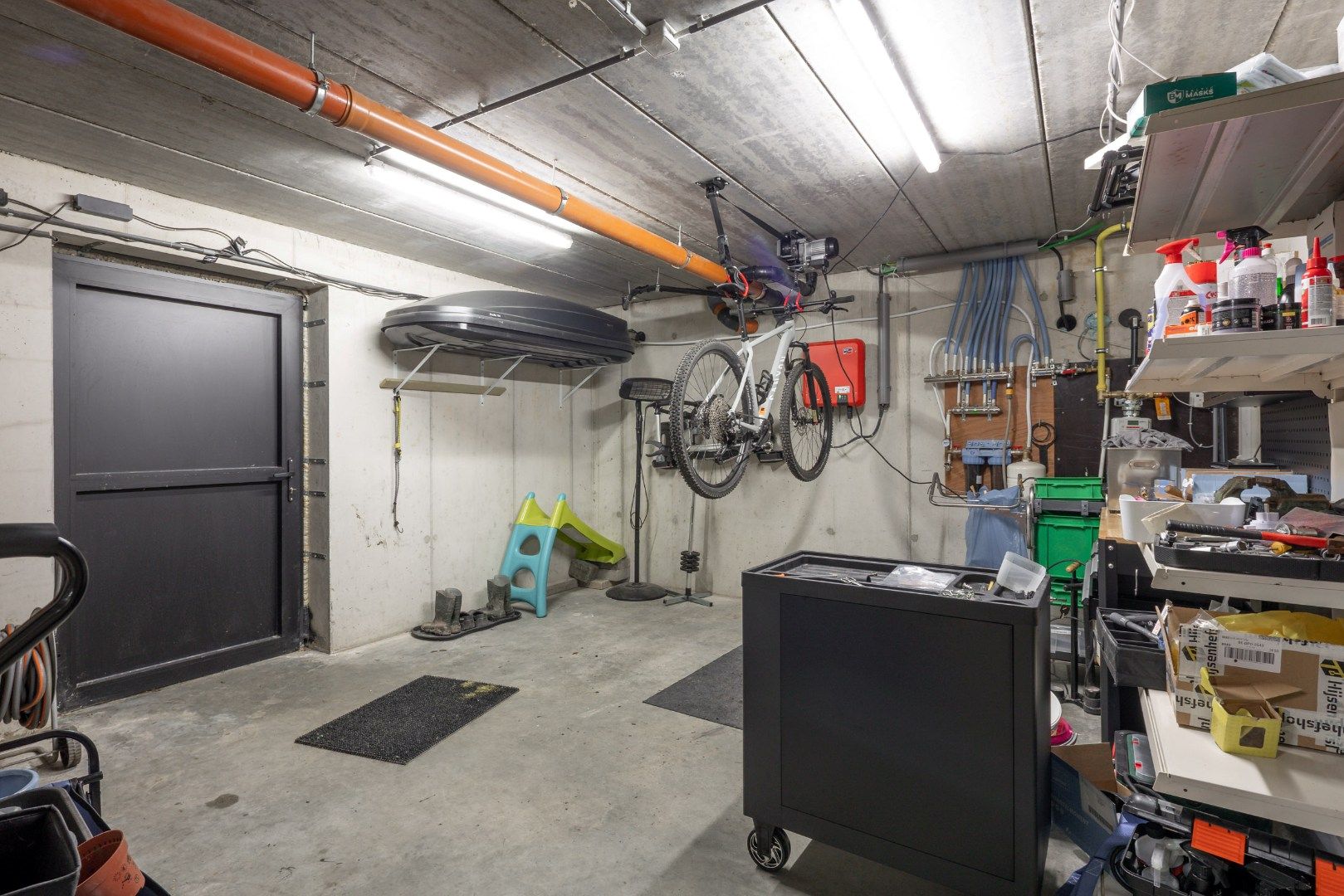 Prachtige, instapklare woning te koop! foto 32