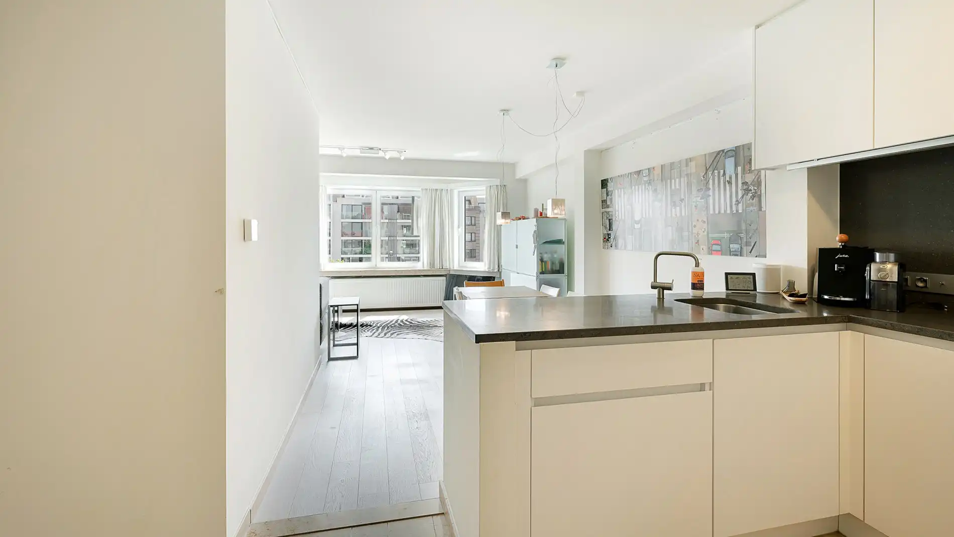 Appartement met 2 slpks. in centrum Knokke foto 9