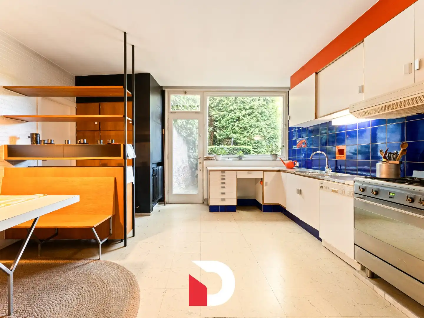 Exclusief burgerhuis met diephuis op een perceel van +/- 592 m² in centrum Brugge. foto 9