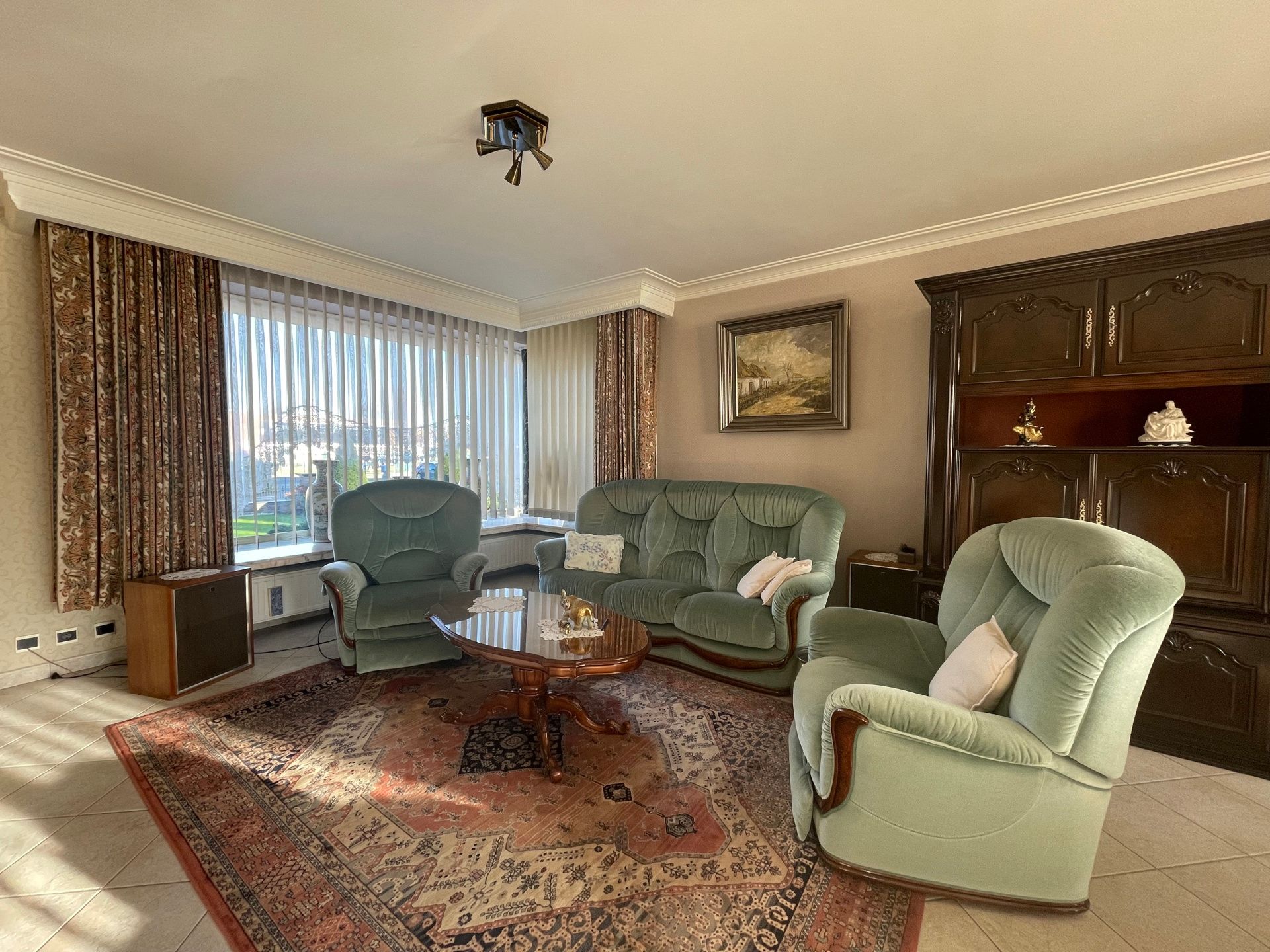 Villa met zwembad op prachtig perceel foto 4