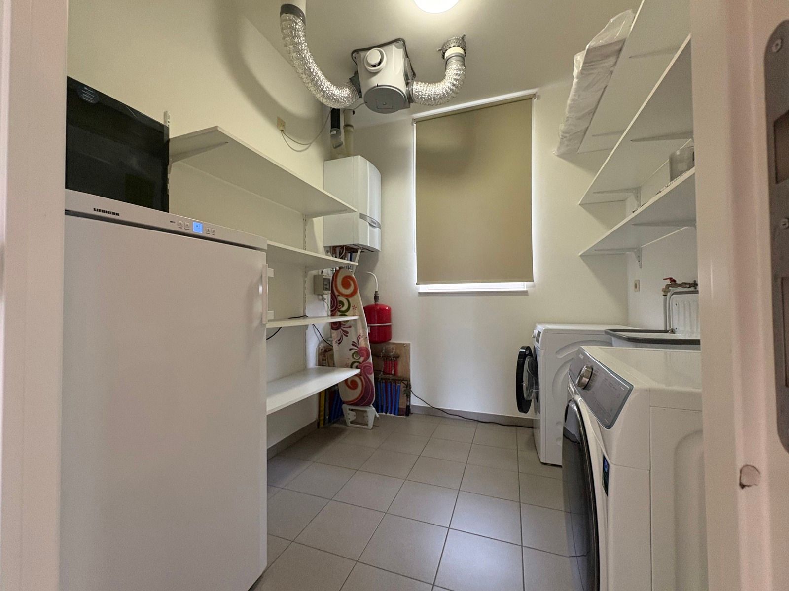 Ruim appartement in het centrum van Bree foto 14