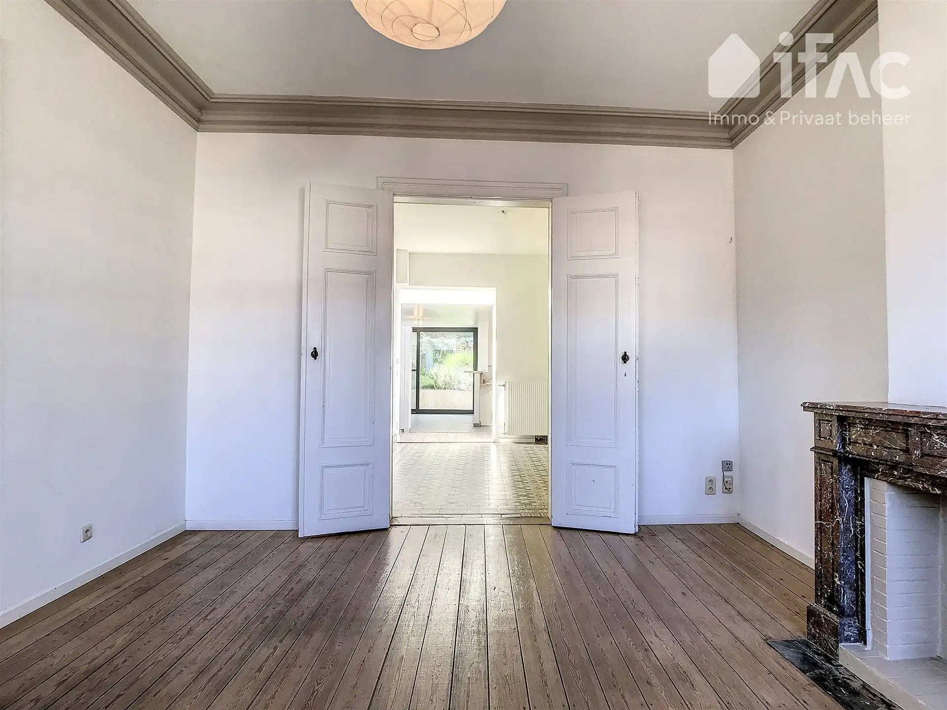 Karaktervol herenhuis met 5 slaapkamers en leuke tuin foto 3