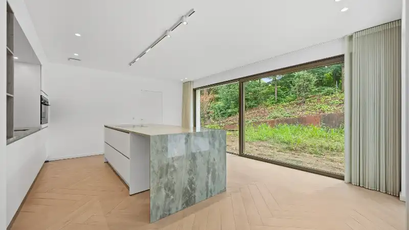 Exclusieve energiezuinige recente villa van 305m² op 14a65ca foto 7