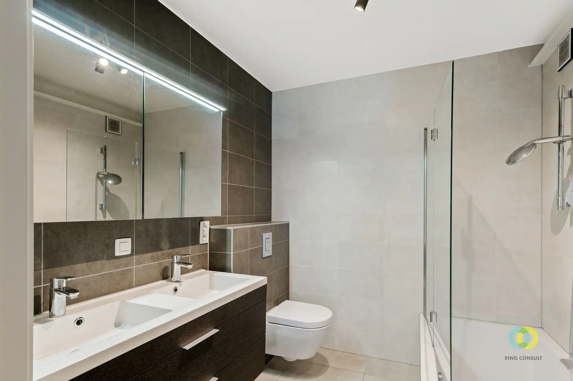 Moderne loft in historische site  foto 9