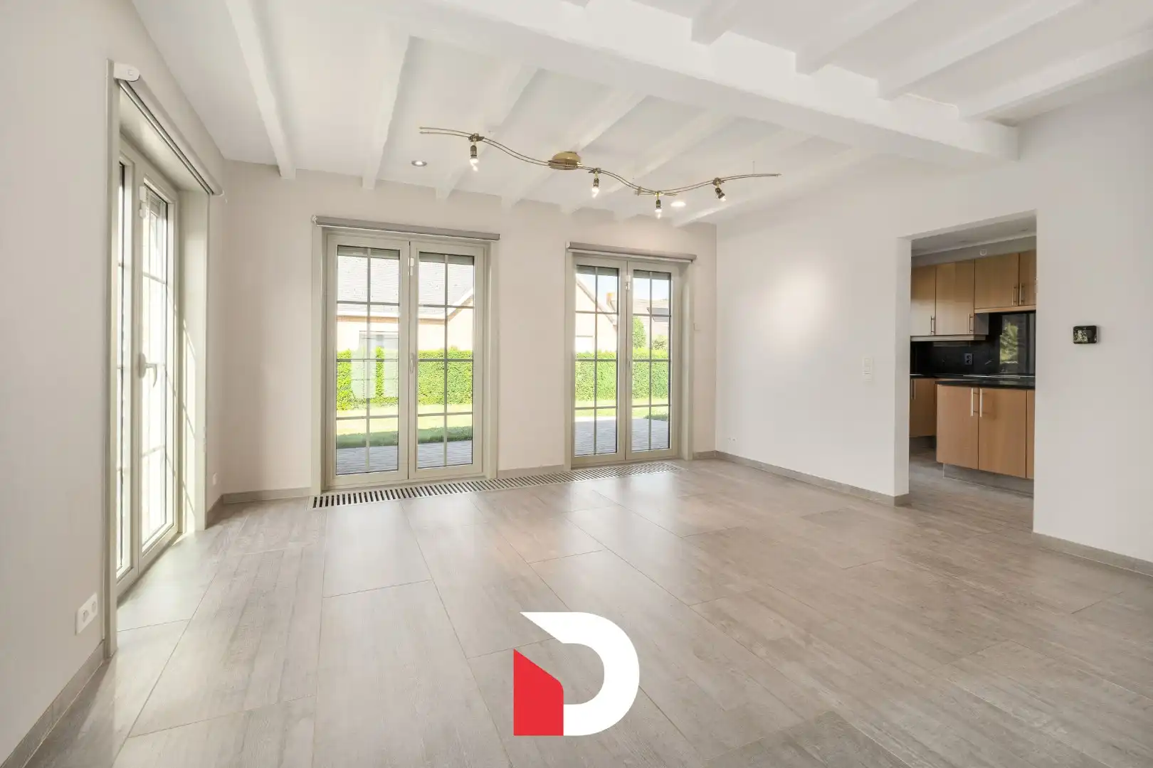 Alleenstaande woning in een residentiële omgeving te Sint-Kruis. foto 4