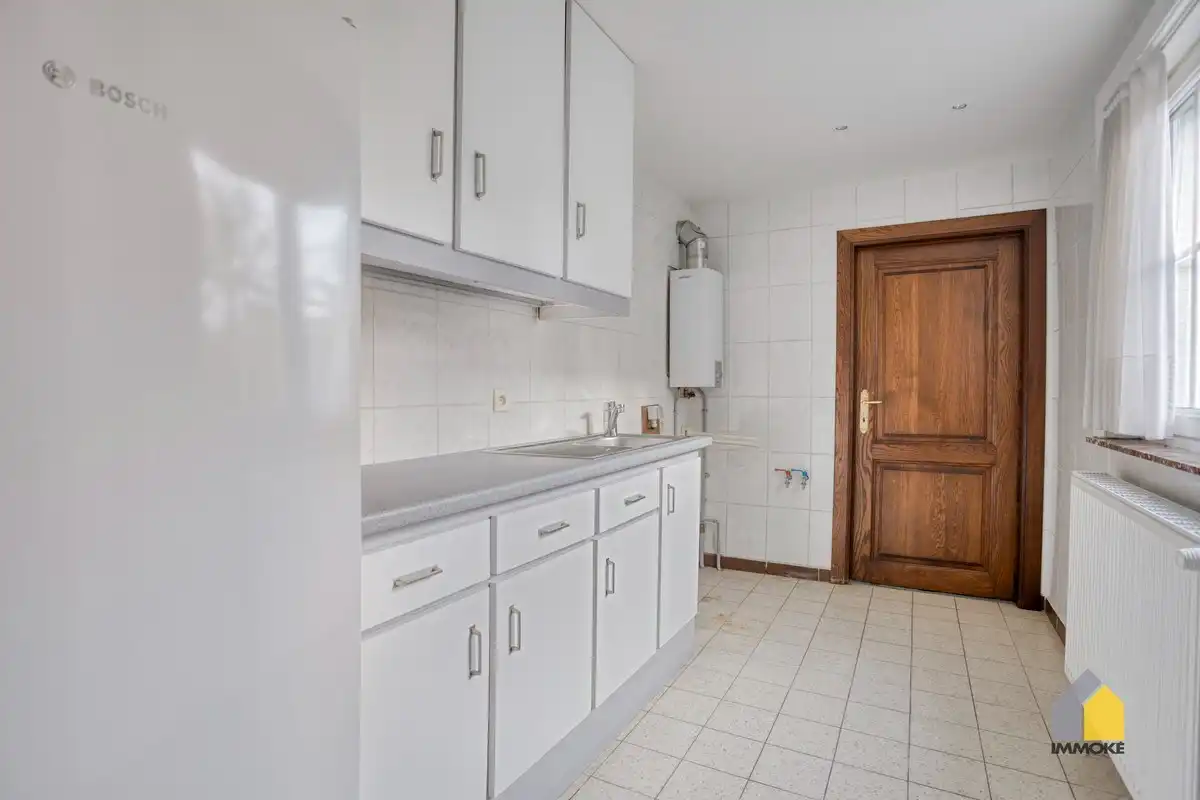 Vrijstaande, statige woning op 7 a 82 ca met 3 slpk en mooie tuin. foto 15