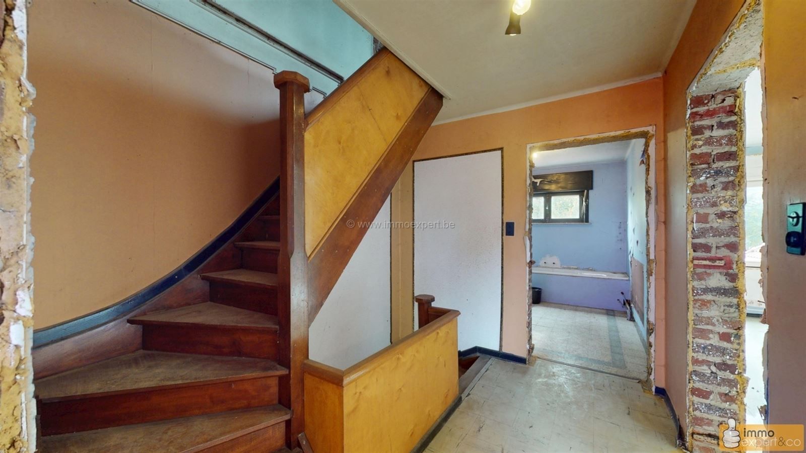 HAALTERT: Stevige, te renoveren HOB met zicht op groen foto 13