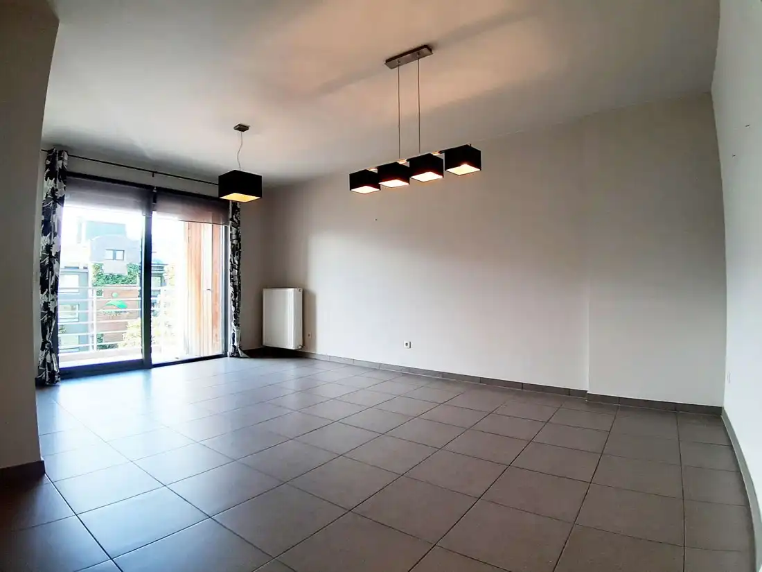 Perfect gelegen appartement te Genk foto 4