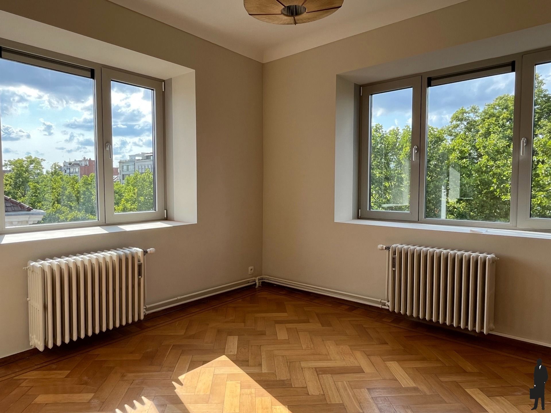 Lichtrijk en ruim appartement met prachtig uitzicht. foto 4