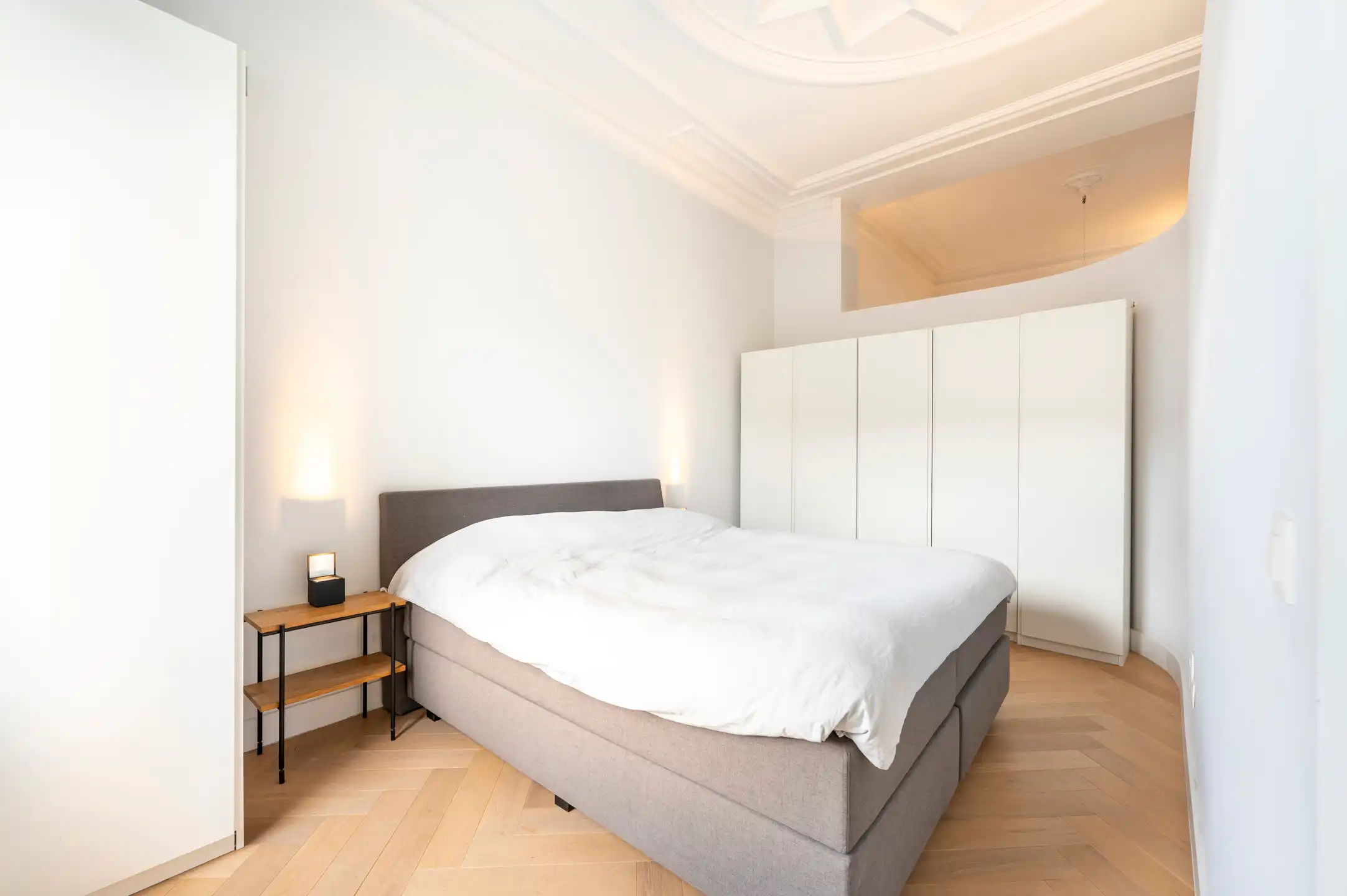 ANTWERPEN - Instapklaar appartement met zonnig terras foto 7