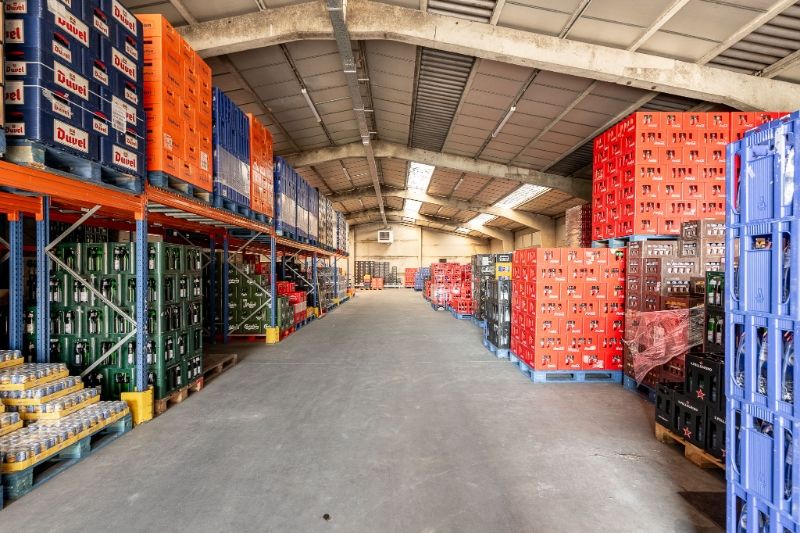Uniek commercieel vastgoed met villa - magazijn - winkelruimte - parking! foto 6
