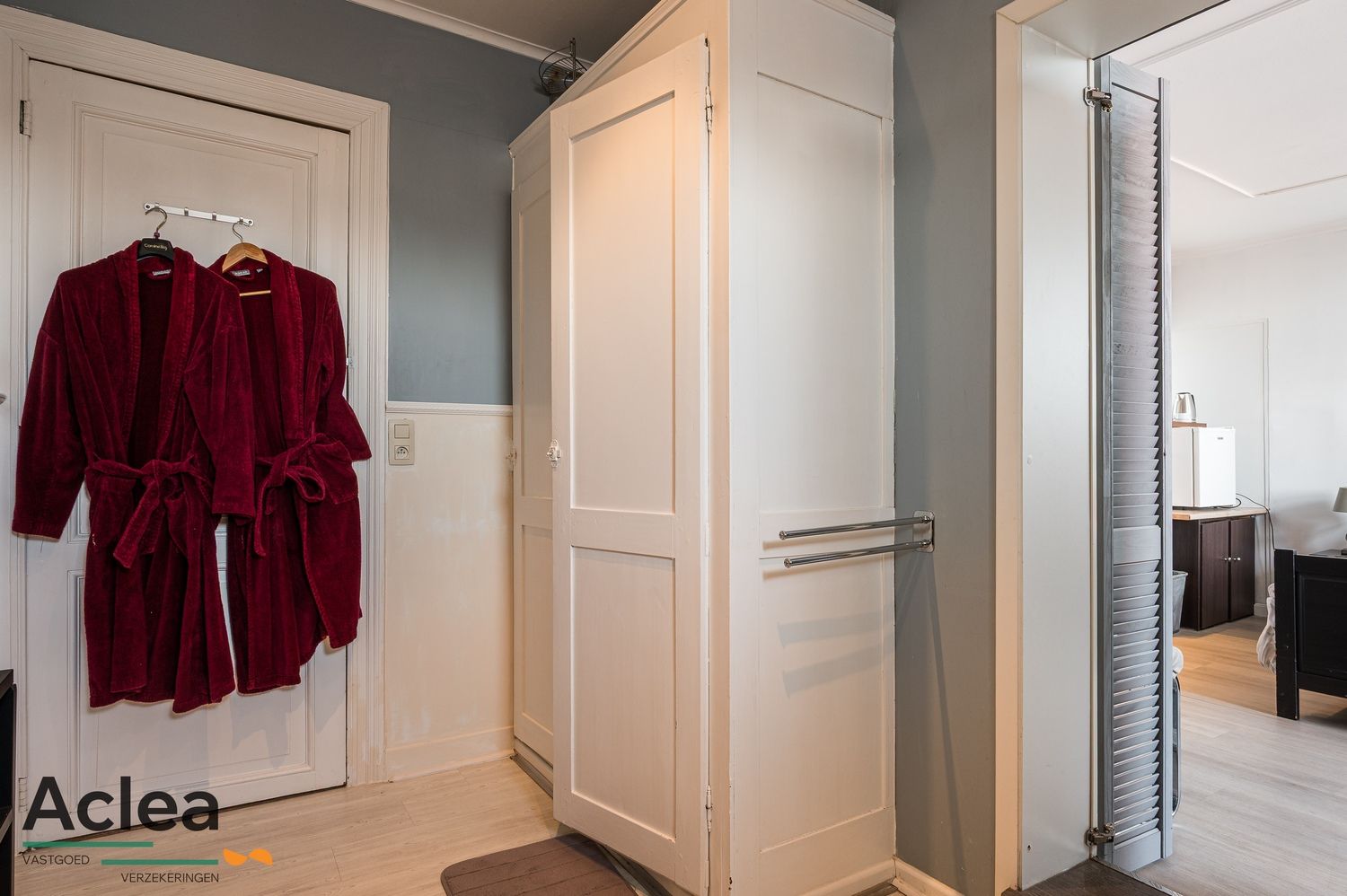 Karaktervolle burgerwoning in eclectische stijl in centrum Eeklo foto 27