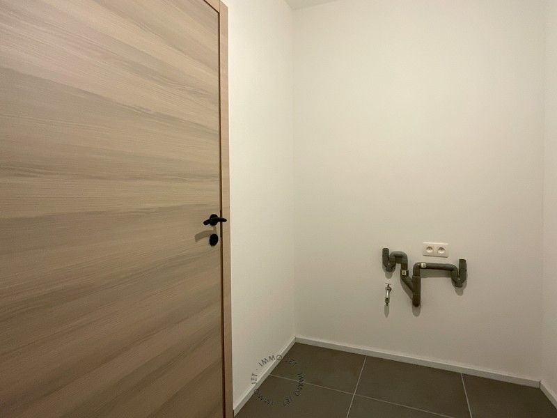 Instapklare energiezuinige woning met drie slaapkamers op toplocatie in Melsele foto 7