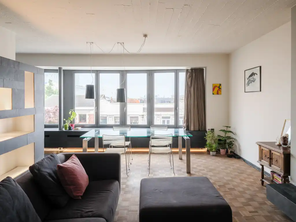 Ruim tweeslaapkamerappartement met verzicht nabij het Citadelpark en stadscentrum. foto 13