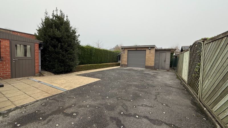 Charmante halfopen bebouwing met garage foto 21