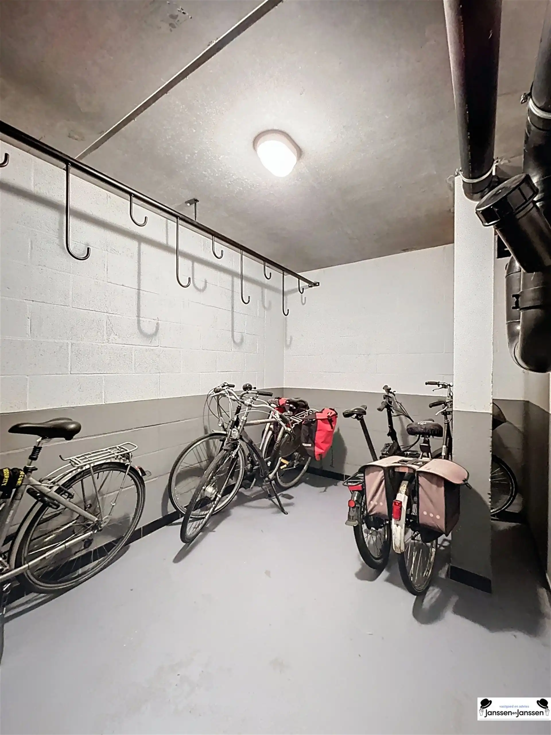 Ruim gelijkvloers appartement met topligging in Oostende foto 20