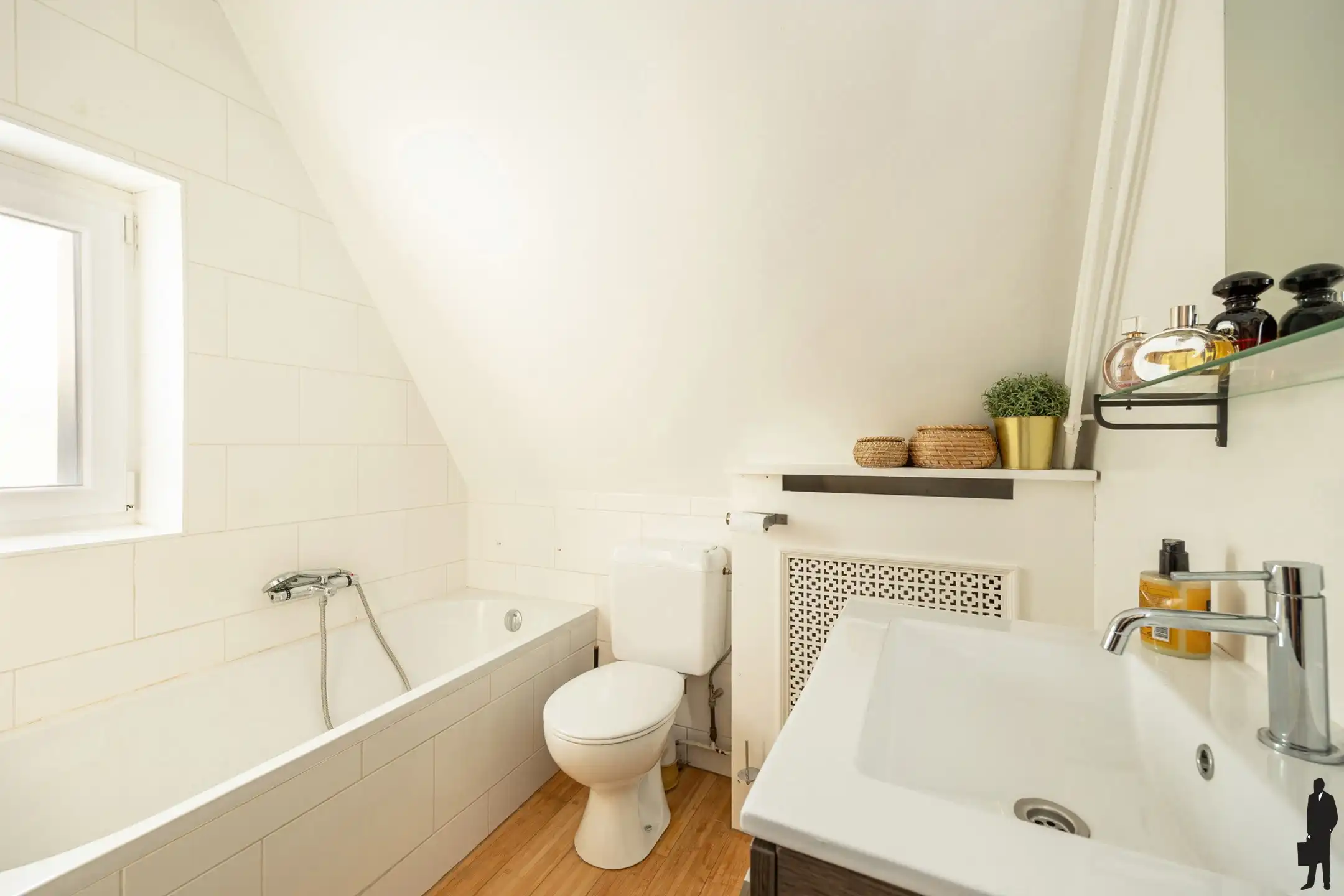 &nbsp;Charmante gezinswoning met tuin & garage in rustige omgeving foto 15