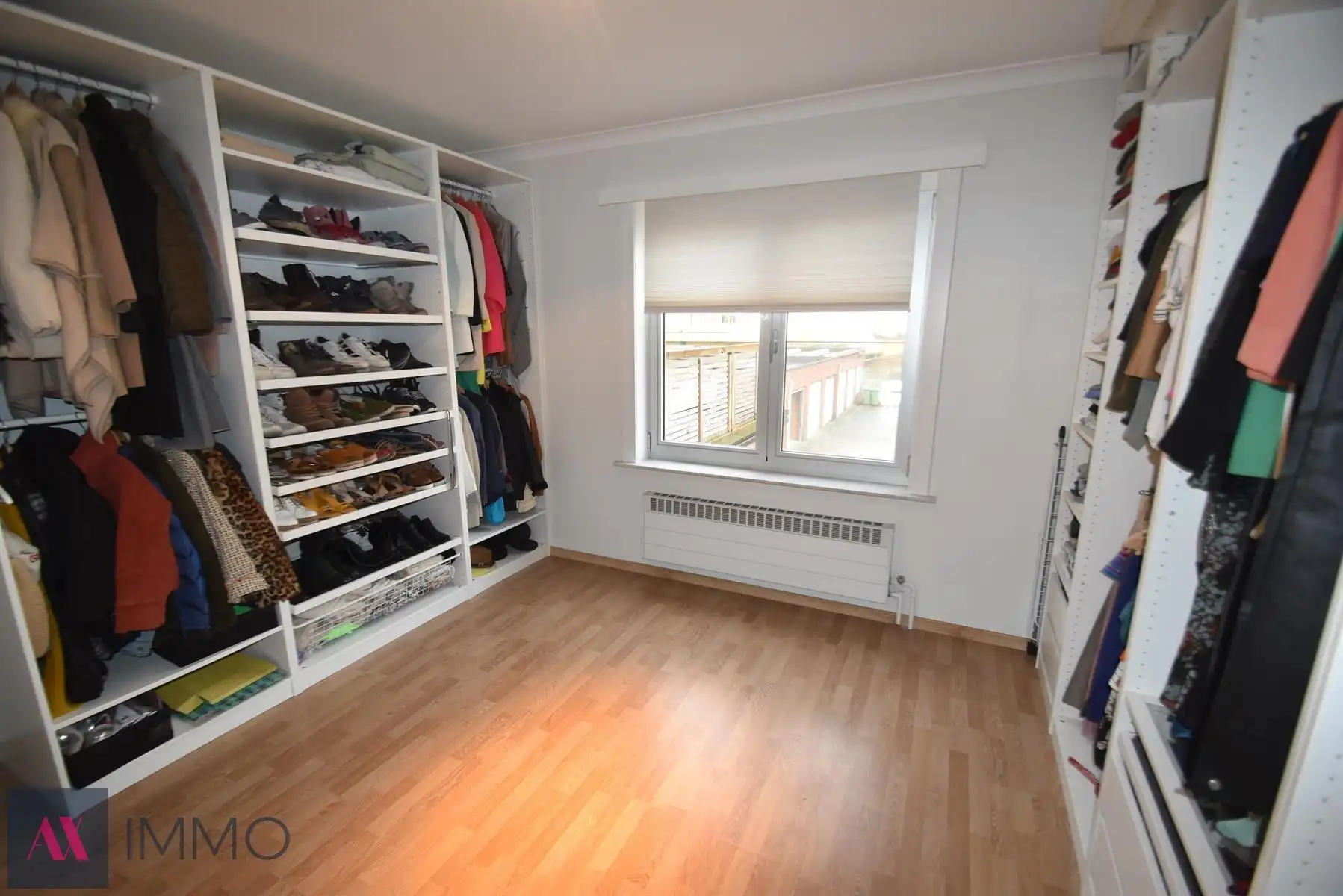 Nabij het station van Dendermonde gelegen, instapklaar 2 slpk.-appartement (100 m²) met groot terras (40 m²). Vrij vnf 01/11/2026 foto 11