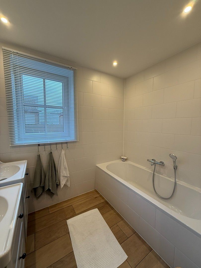 Prachtig instapklare woning met 3 slaapkamers en grote tuin te Leopoldsburg. foto 14