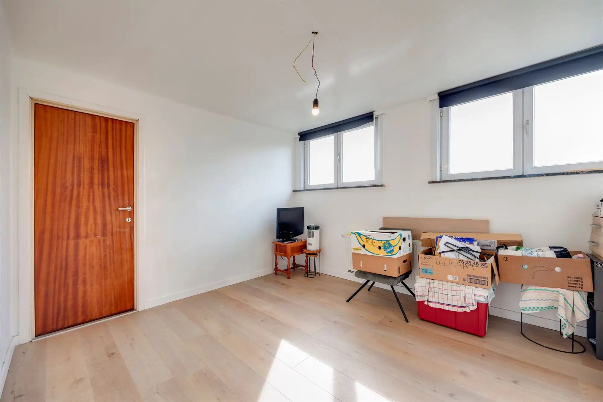Instapklare woning met 4 (mog 5.) slaapkamers en tuin op rustige locatie!  foto 12