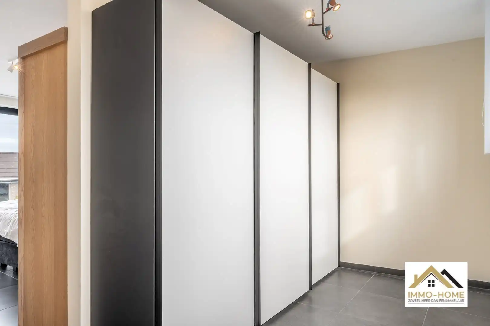 Luxueus penthouse centrum Wachtebeke aan 2% registratie!  foto 23