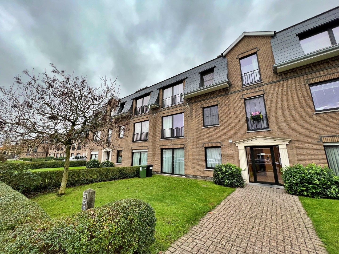 Vernieuwd gelijkvloers appartement met tuin en garage – Evergemsesteenweg 119, Wondelgem 🌿🚲 foto 17