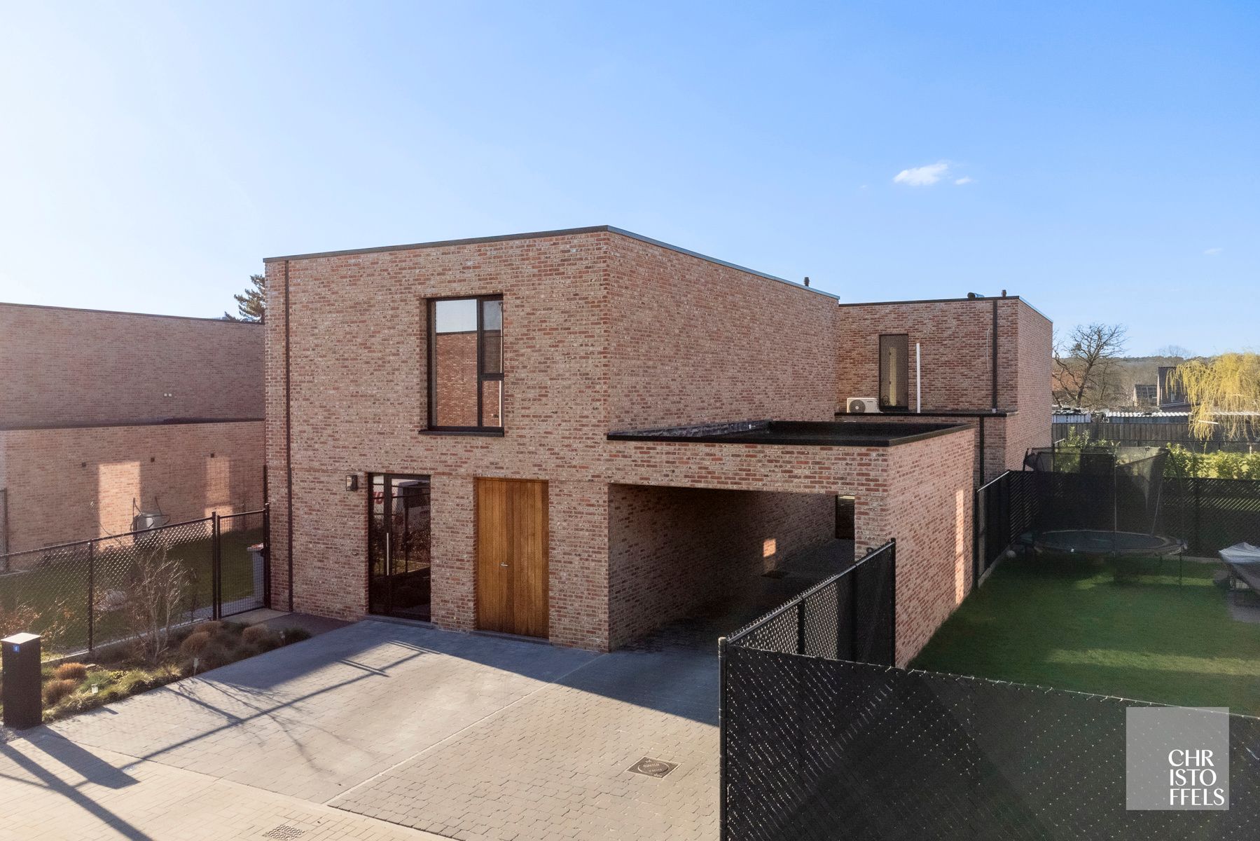 TE KOOP - Nieuwbouwwoning (label A) onder registratiebelasting (2% of 12%) in een rustige omgeving Lanaken! foto 2