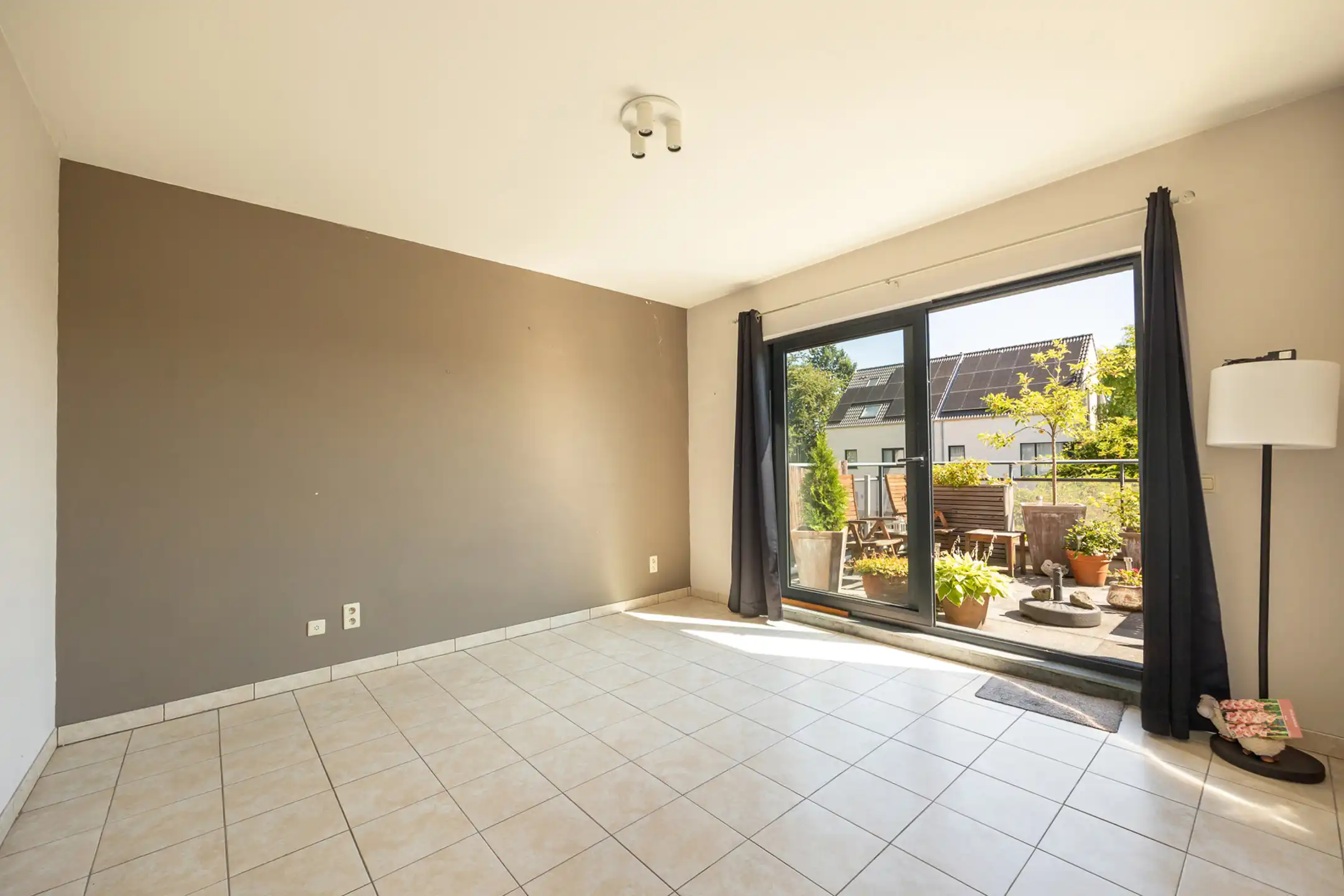 Verzorgd appartement met terras te Lier foto 8