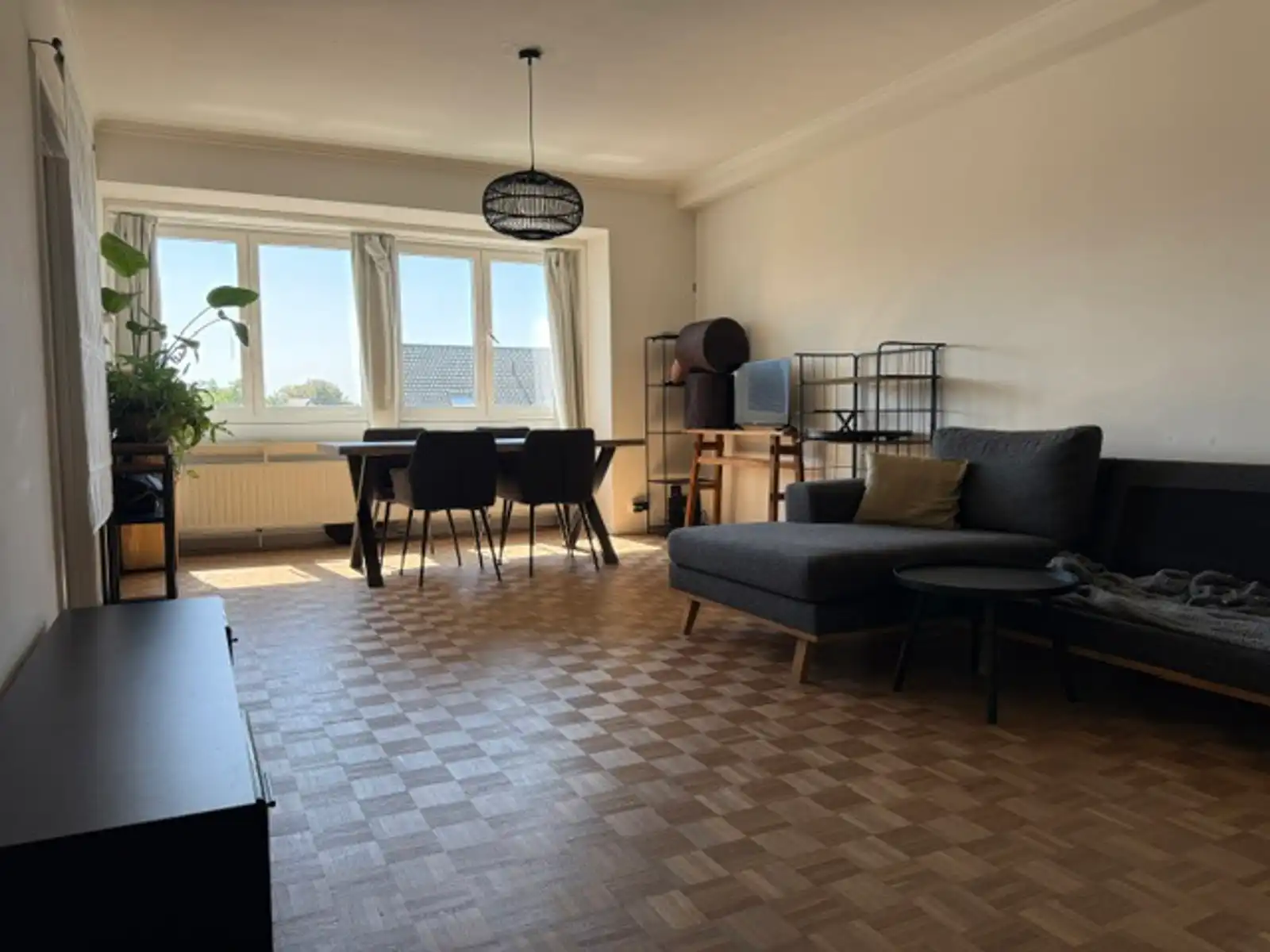 Te huur: 2-slaapkamer appartement nabij AZORG te Aalst foto 2