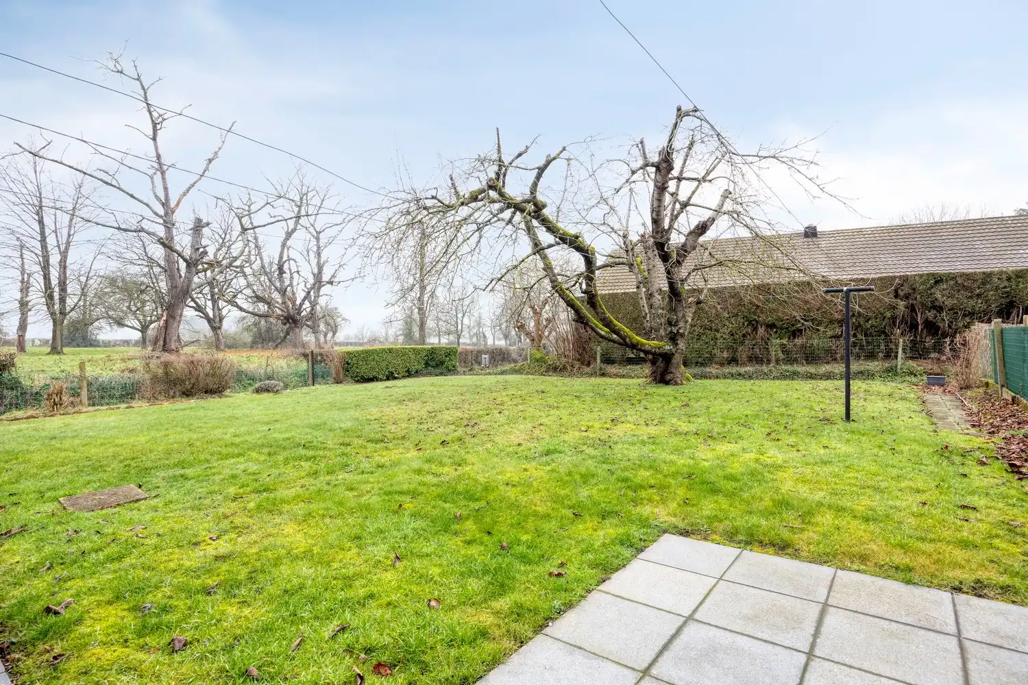 Te renoveren woning met veel potentieel gelegen in het centrum van Sint-Pieters-Leeuw foto 24