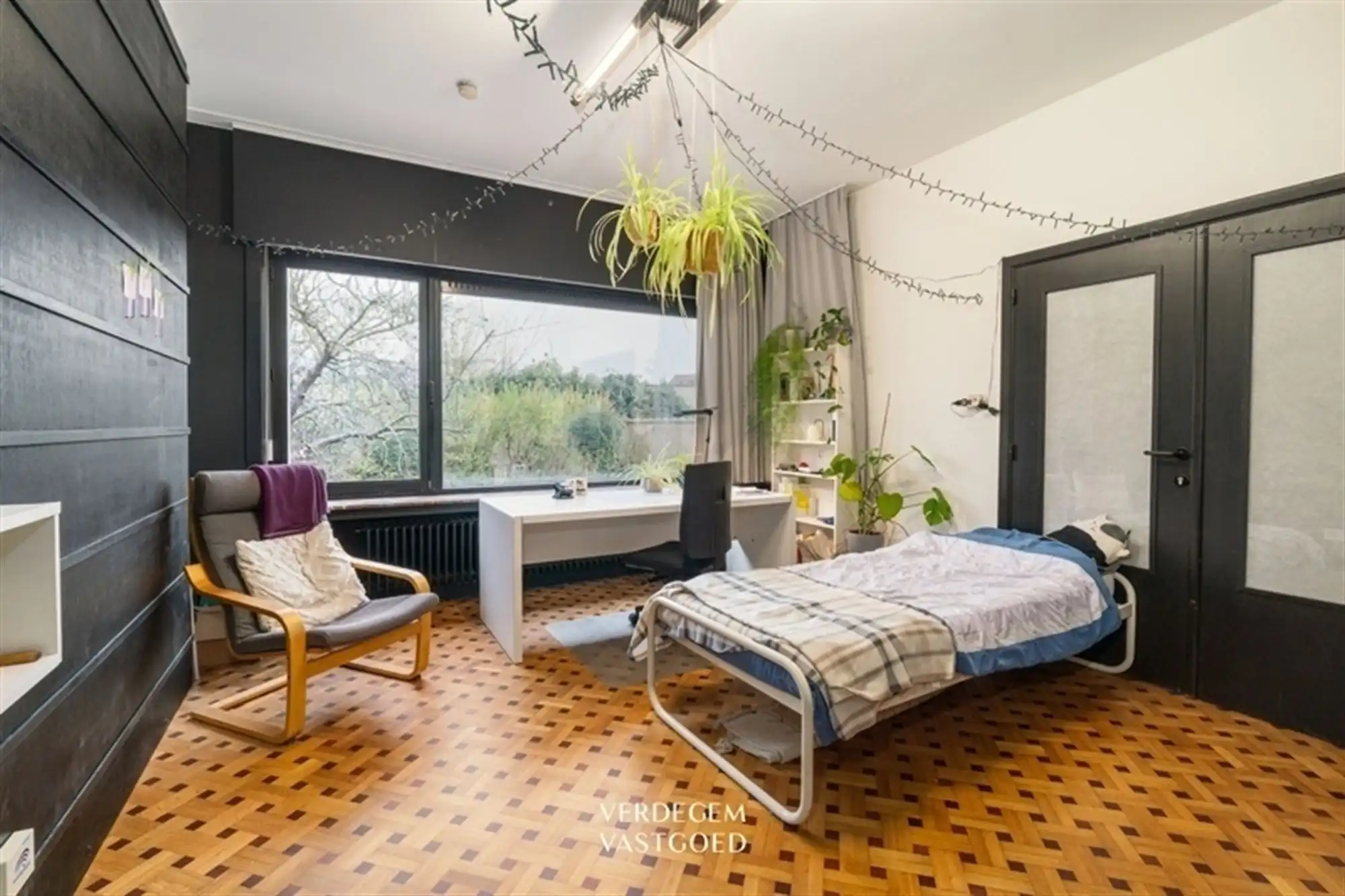 Architecturale studentenwoning met 8 entiteiten, garage en prachtige tuin foto 6