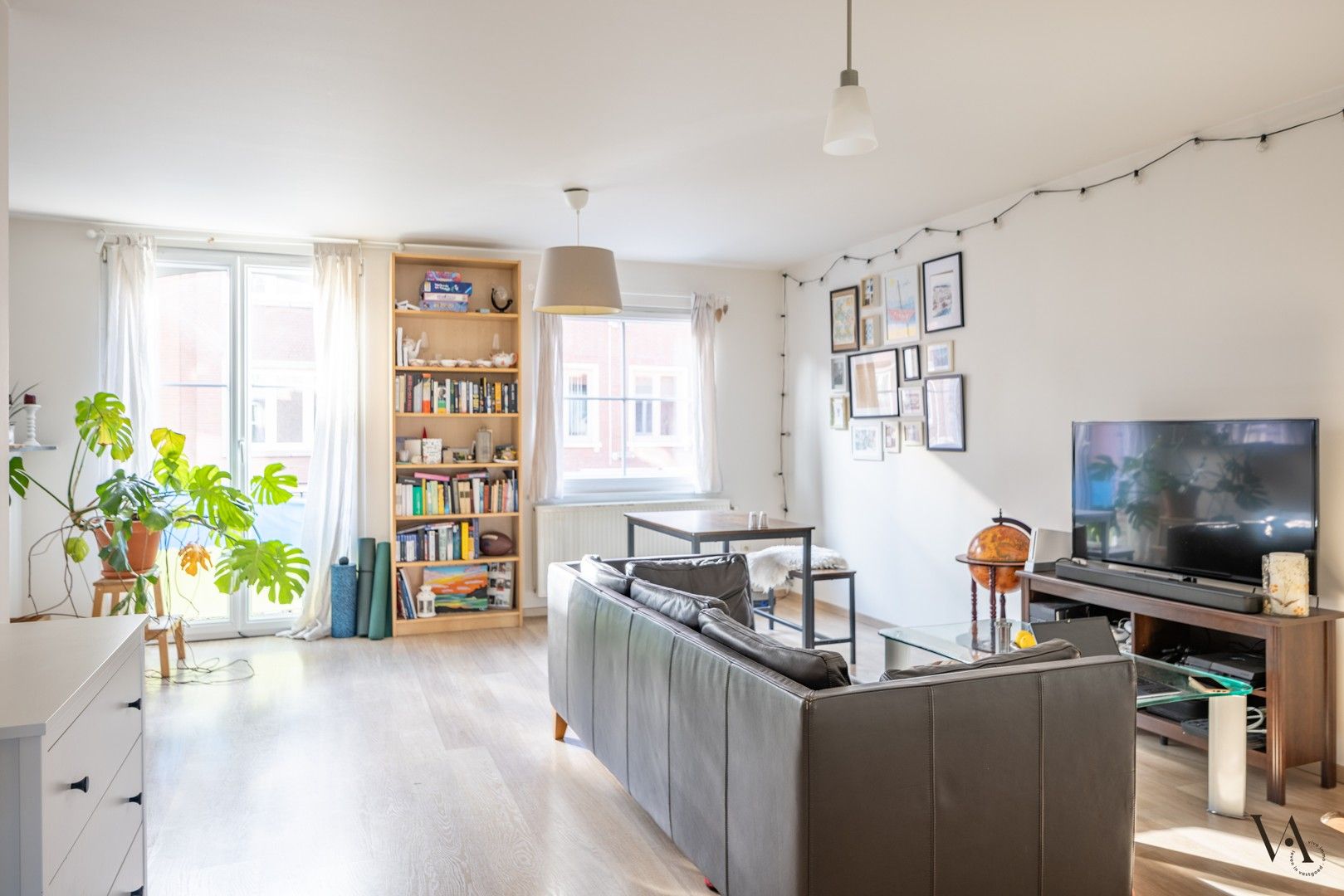 Gezellig en lichtrijk 2-slaapkamerappartement aan HH Ziekenhuis foto 4