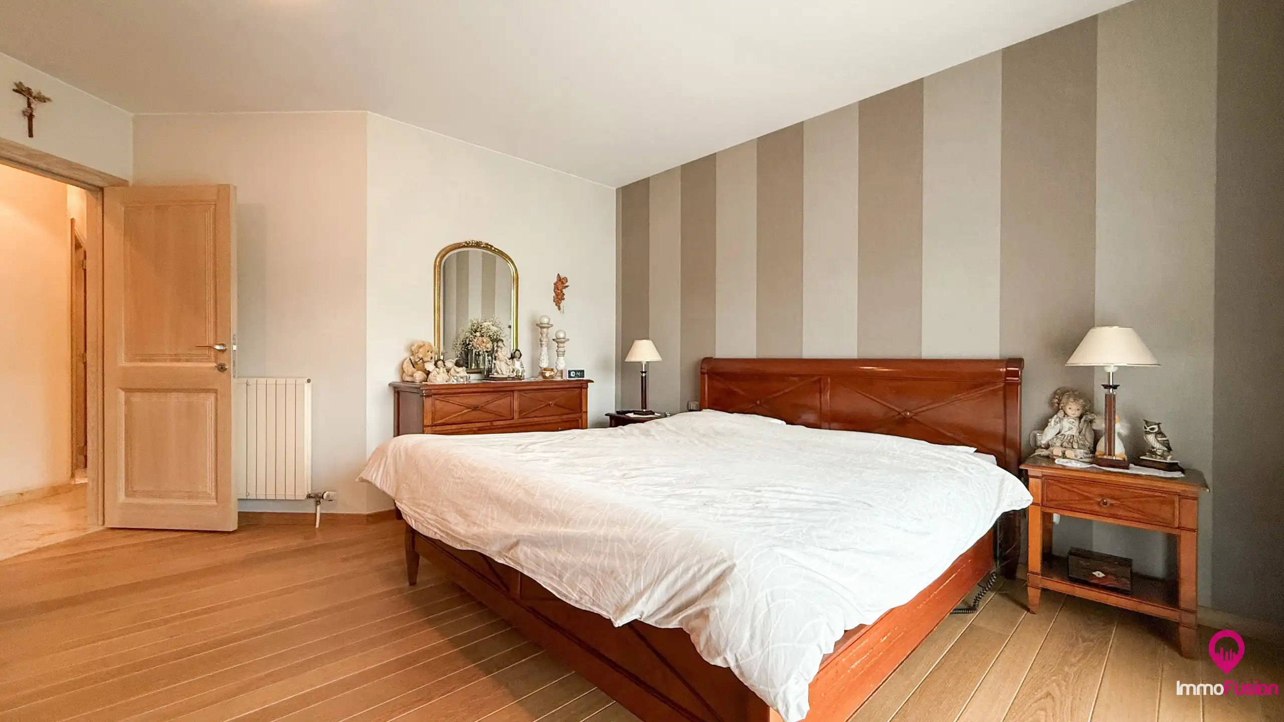 Hoog afgewerkte woning met 4 slpkms en kelder op 6are ! foto 25