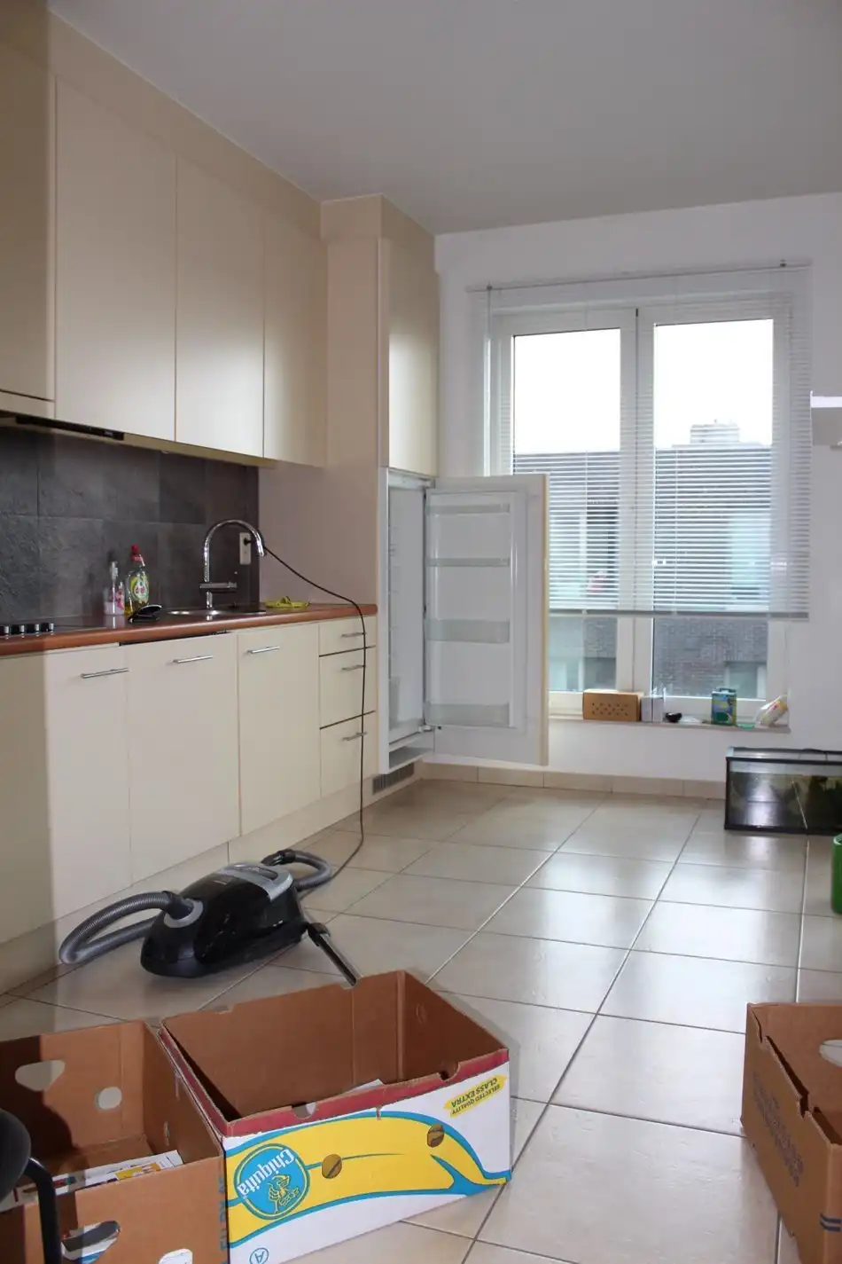 Ruim appartement met terras in het centrum van Lommel. foto 13