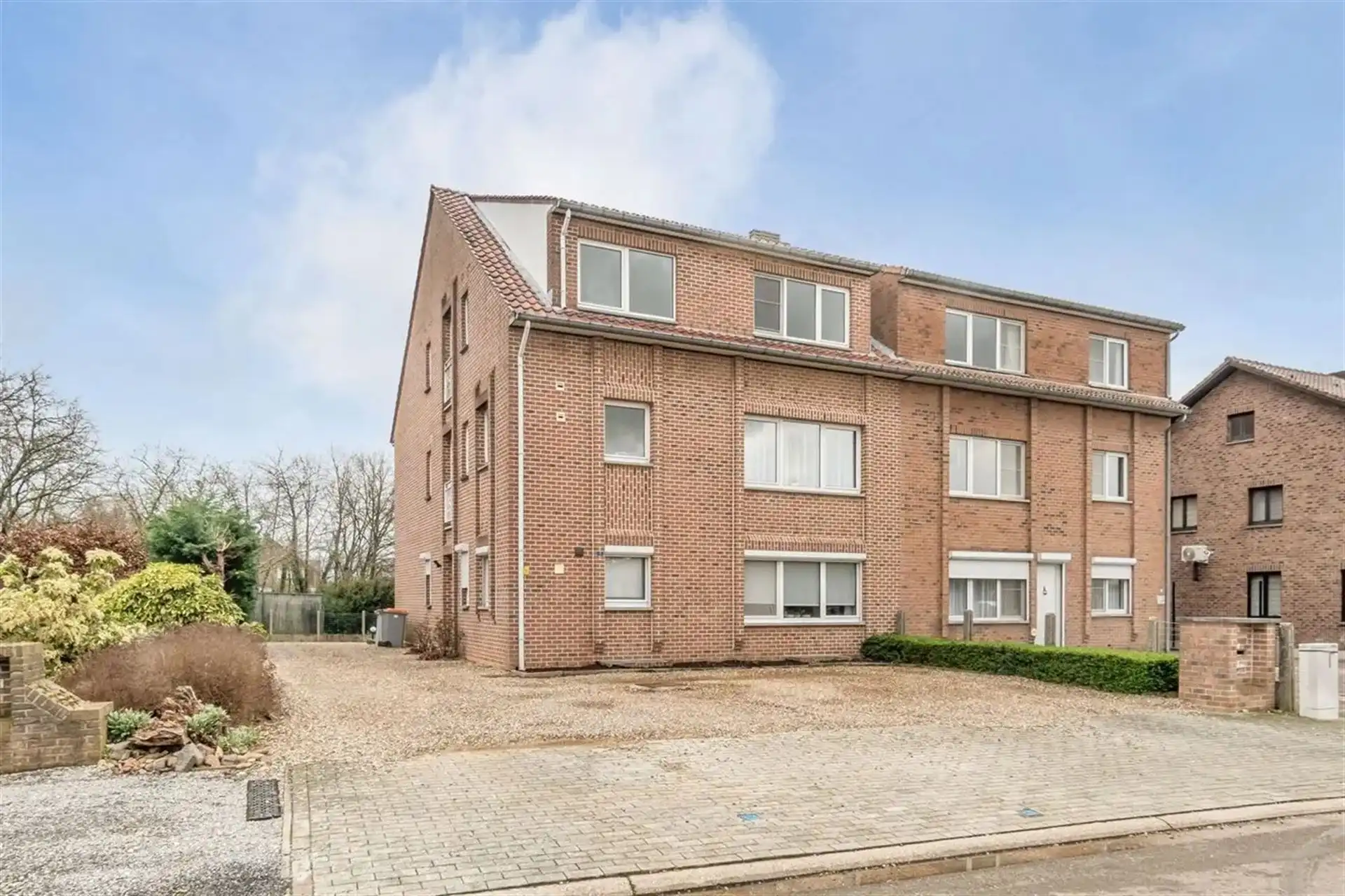 Appartement foto {{pictureIndex}}