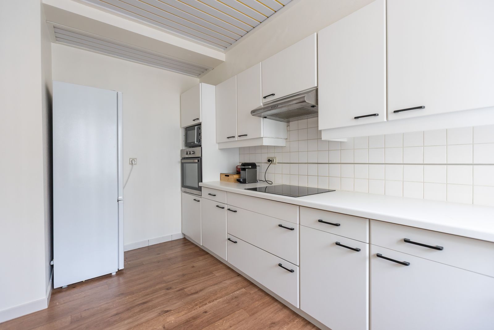 Ruim appartement met 3 slaapkamers en zonnig terras in hartje Oostende, pal aan het strand foto 6