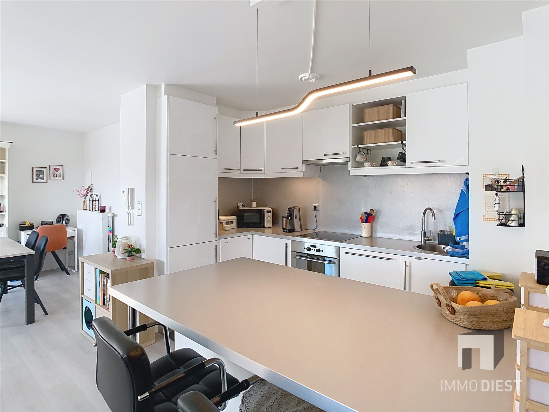 Trendy dakappartement met 2 slaapkamers foto 14