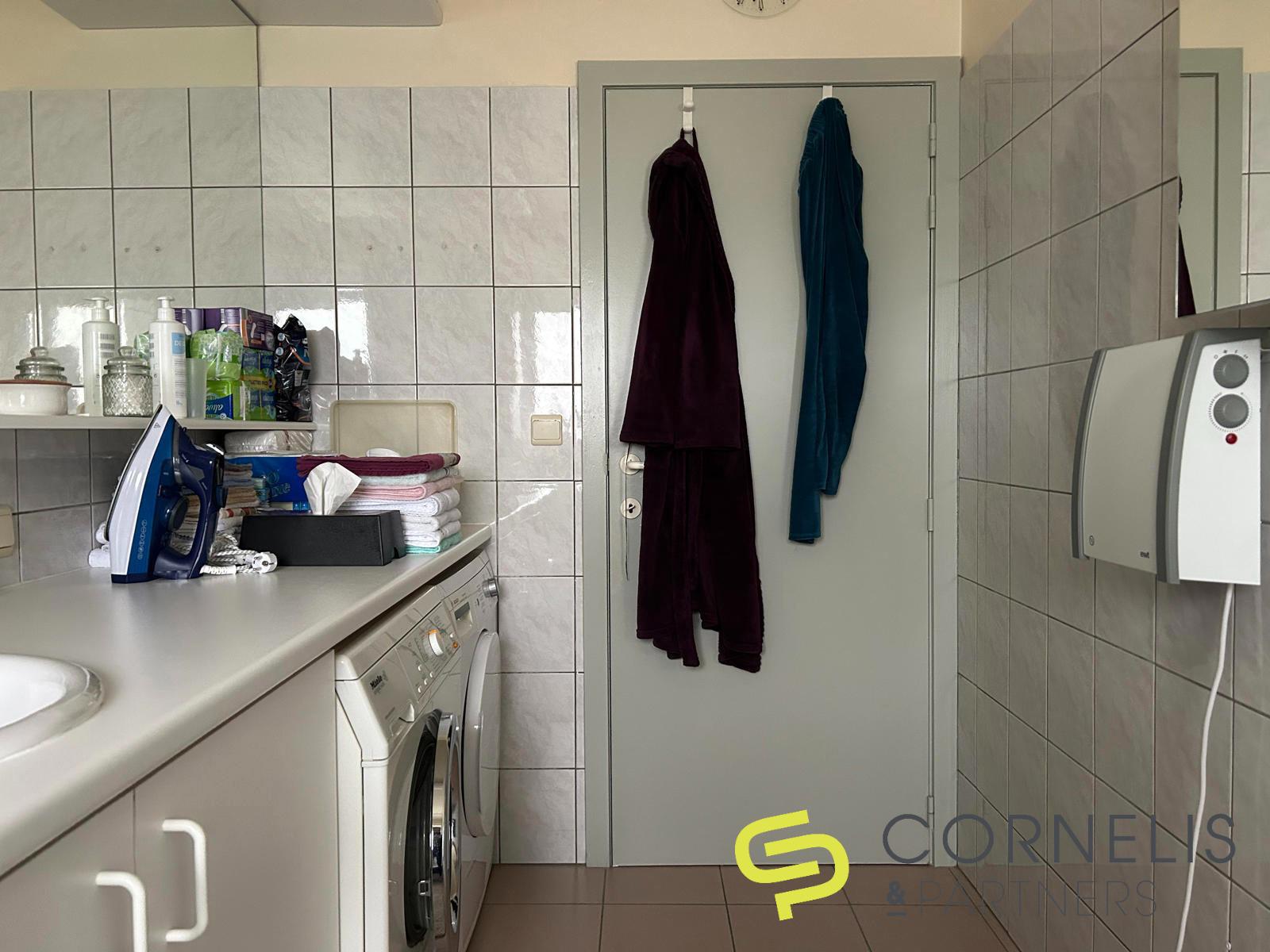 Gelijkvloers appartement met twee slaapkamers en garagebox foto 11