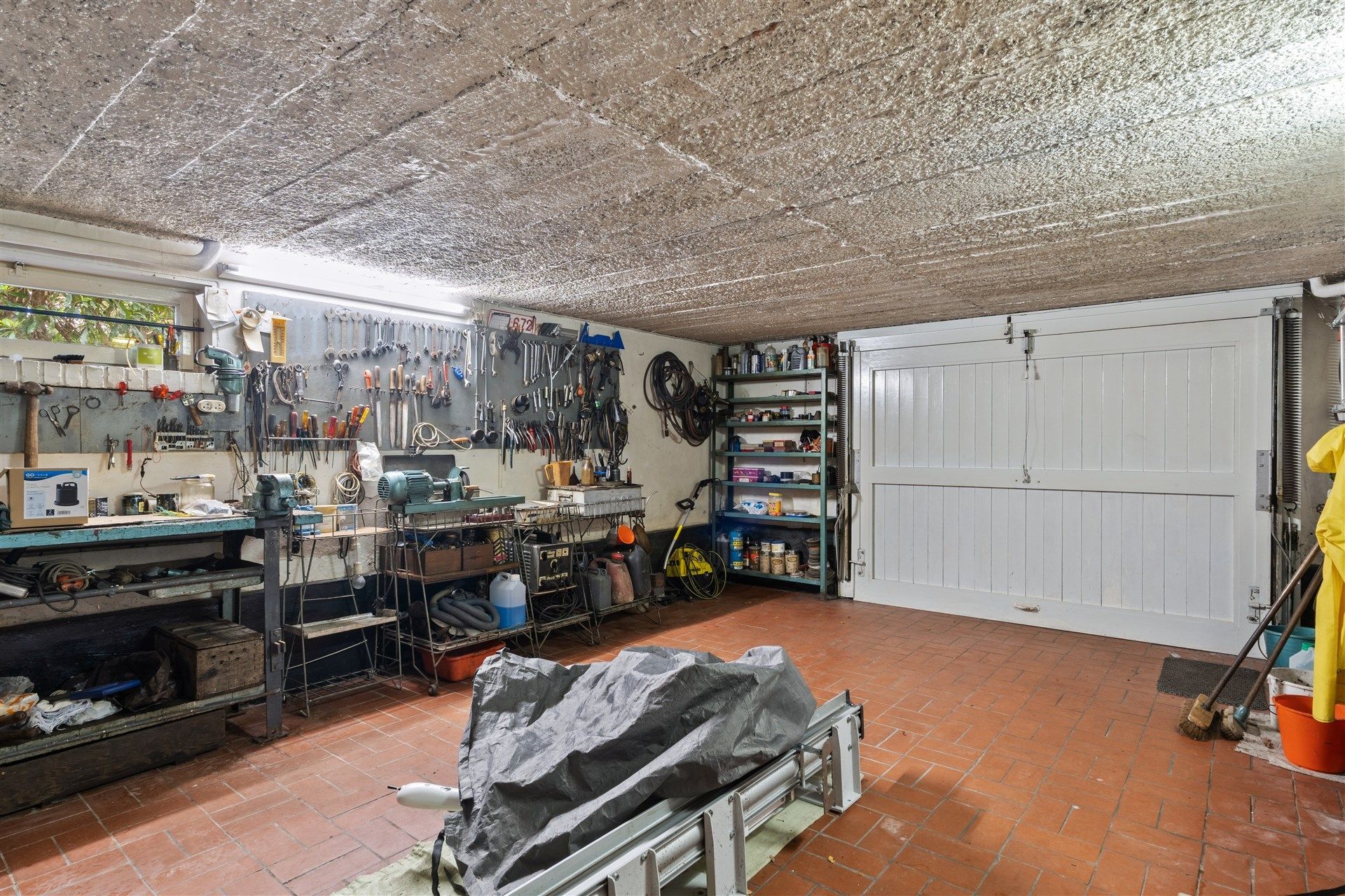 Open bebouwing in groene omgeving foto 20