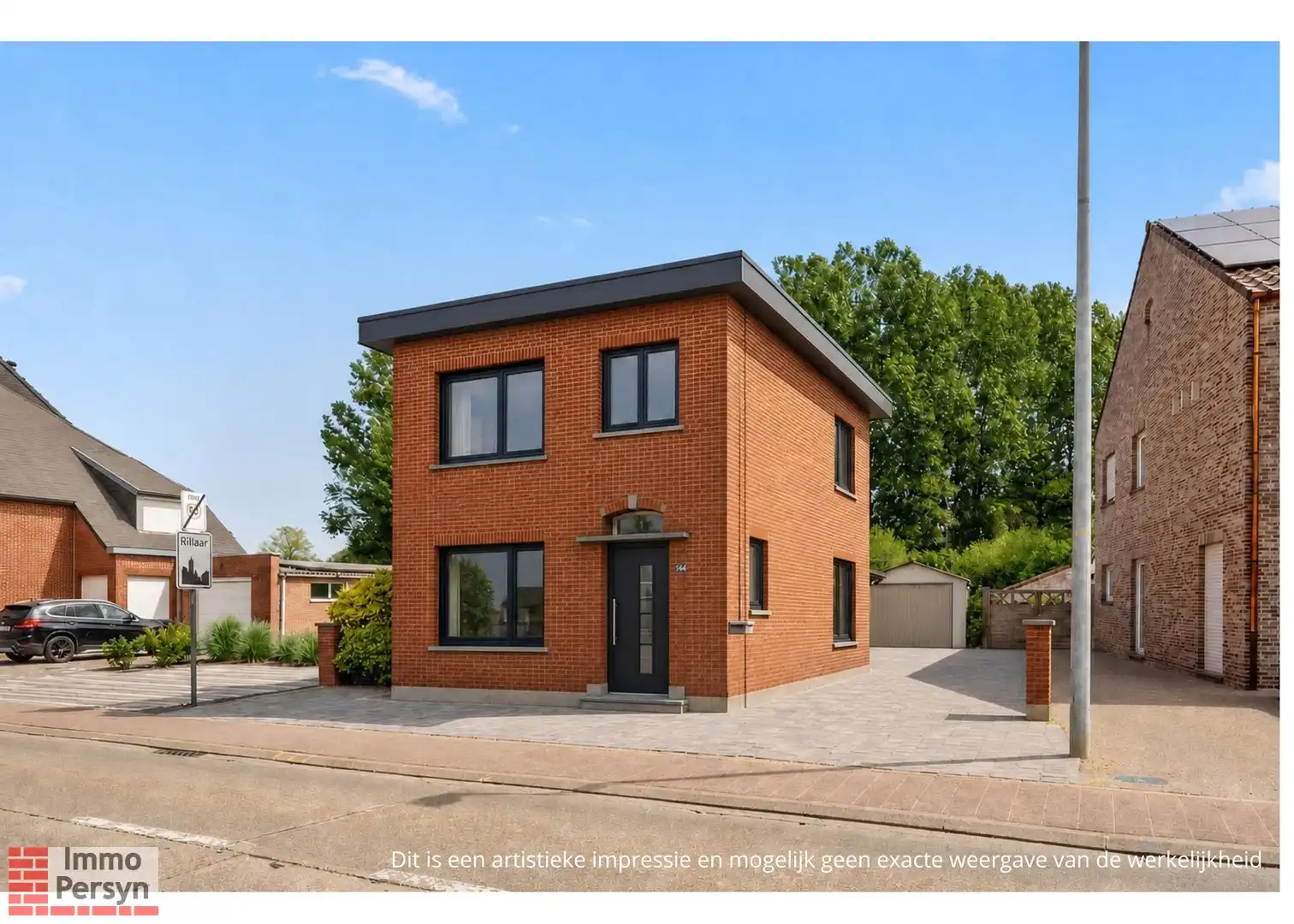 Charmante vrijstaande jaren 50 woning met oprit en tuin foto 3