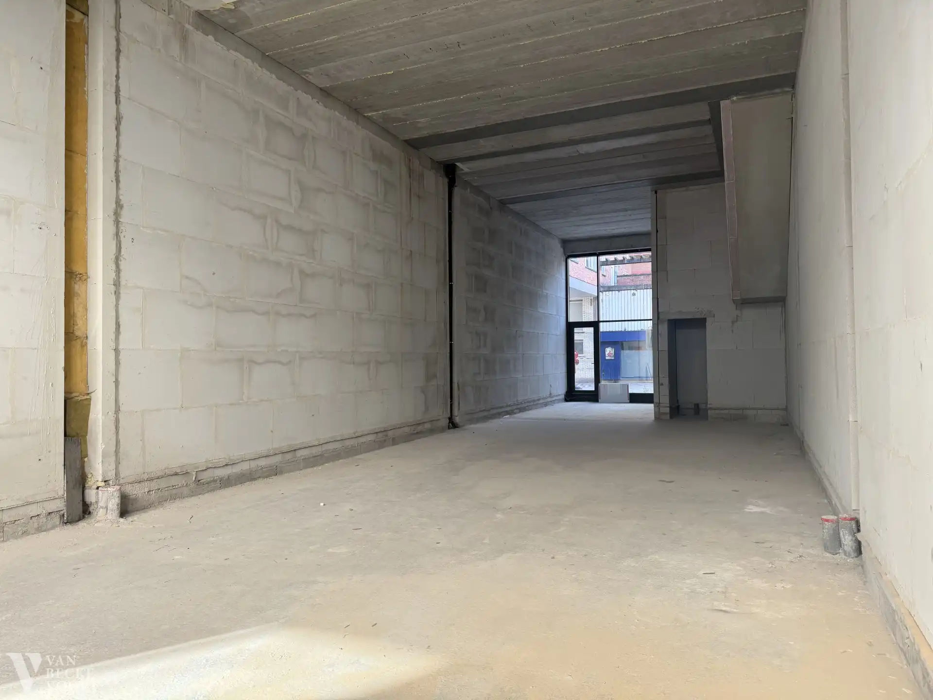 HANDELSPAND 147m² OP AAA-LOCATIE KAPELLESTRAAT foto 4