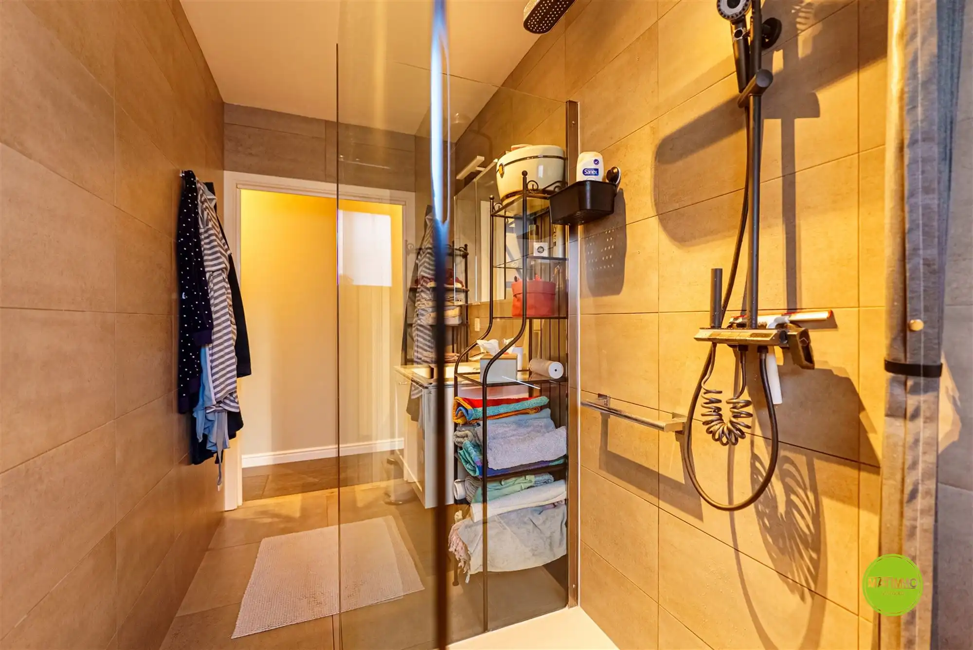 Gerenoveerde gelijkvloers met 3 slaapkamers te Heppen  foto 15