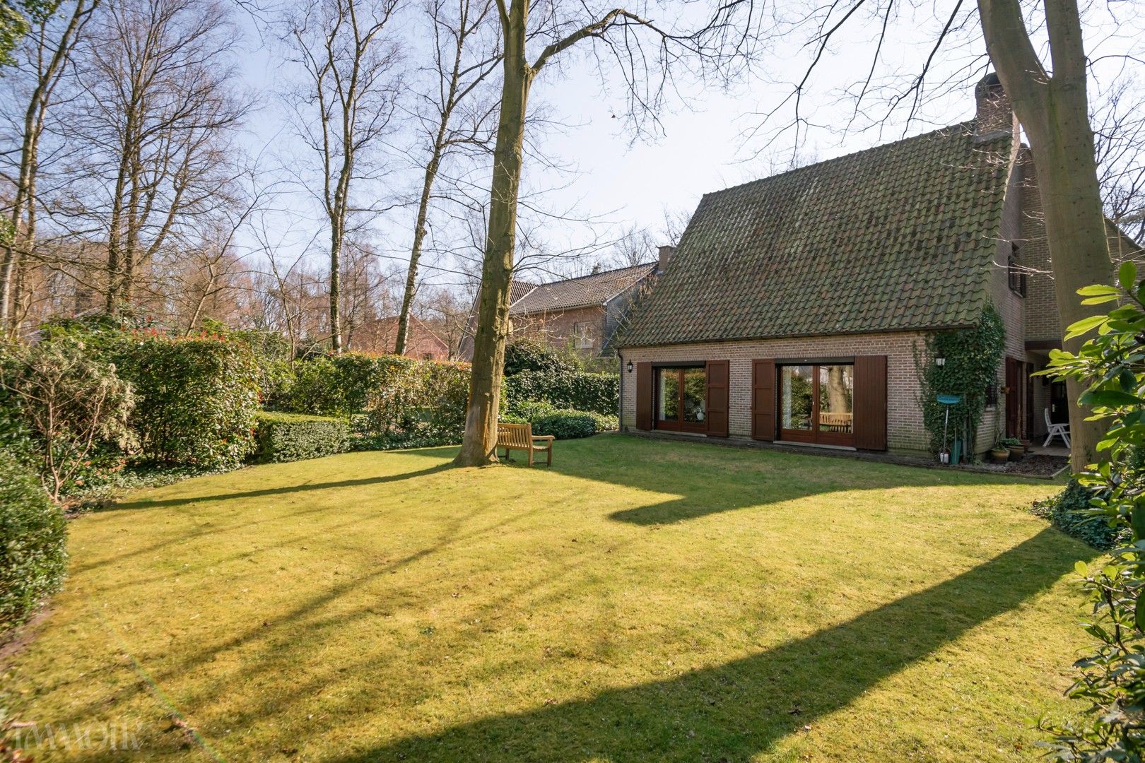 Ruime villa met veel potentieel in een rustige, kindvriendelijke wijk in Brasschaat. foto 30