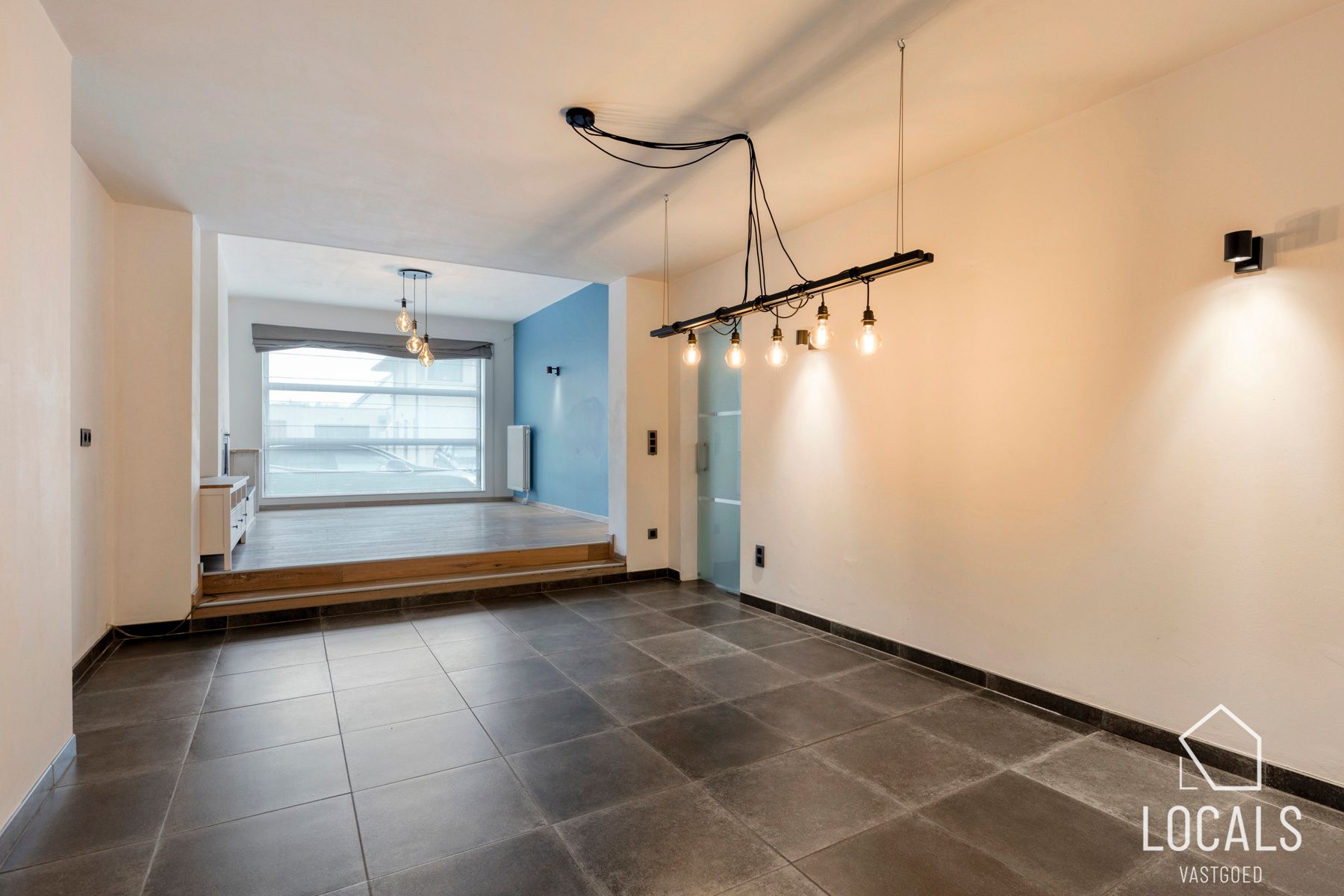 Gerenoveerde woning met mogelijkheid tot 4 slaapkamers foto 7