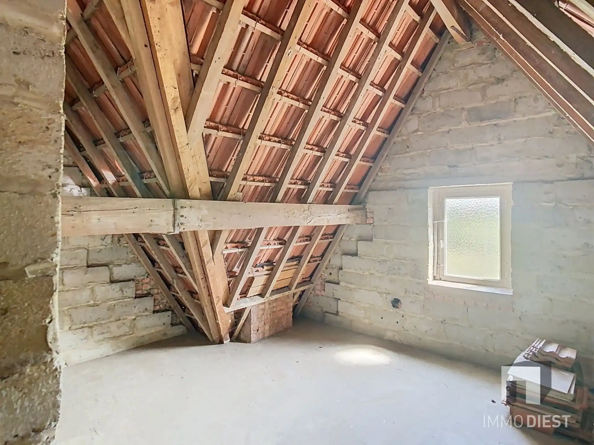 Landelijke gezinswoning met stal en mooie mogelijkheden op rustige locatie foto 20